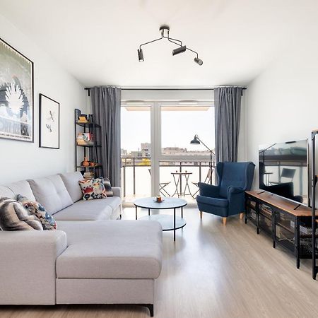 Owsiana 9 - Modern Designed Apartment With Balcony By Noclegi Renters Варшава Екстериор снимка